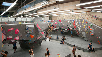 Boulderbereich des Kletterzentrum Innsbruck, Austragungsort der Qualifikationsrunden der IFSC Kletter-WM in Innsbruck