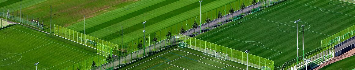 Luftaufnahme der Sportanlage Heerenschürli in Zürich